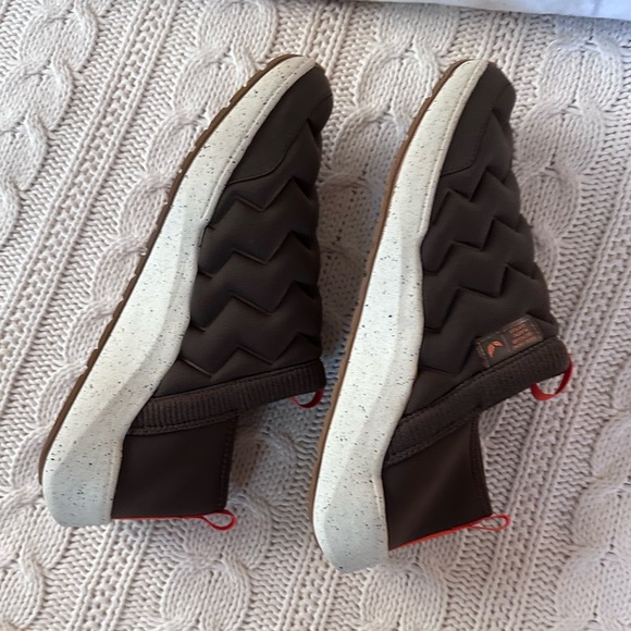 Dr. Scholl's Men's Slip-on Shoes - Picture 8 of 11